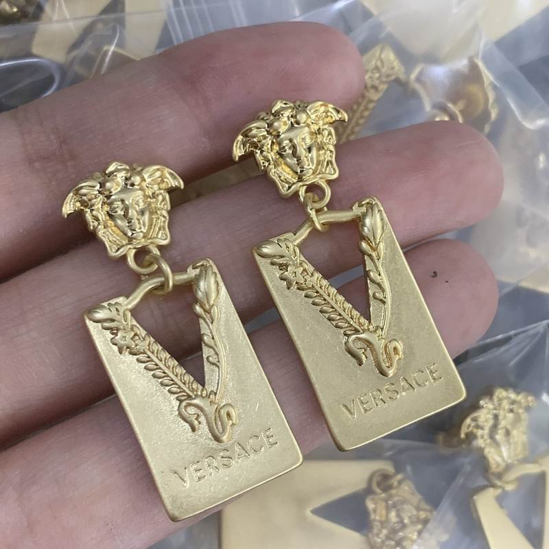 Versace earring 06lyx55